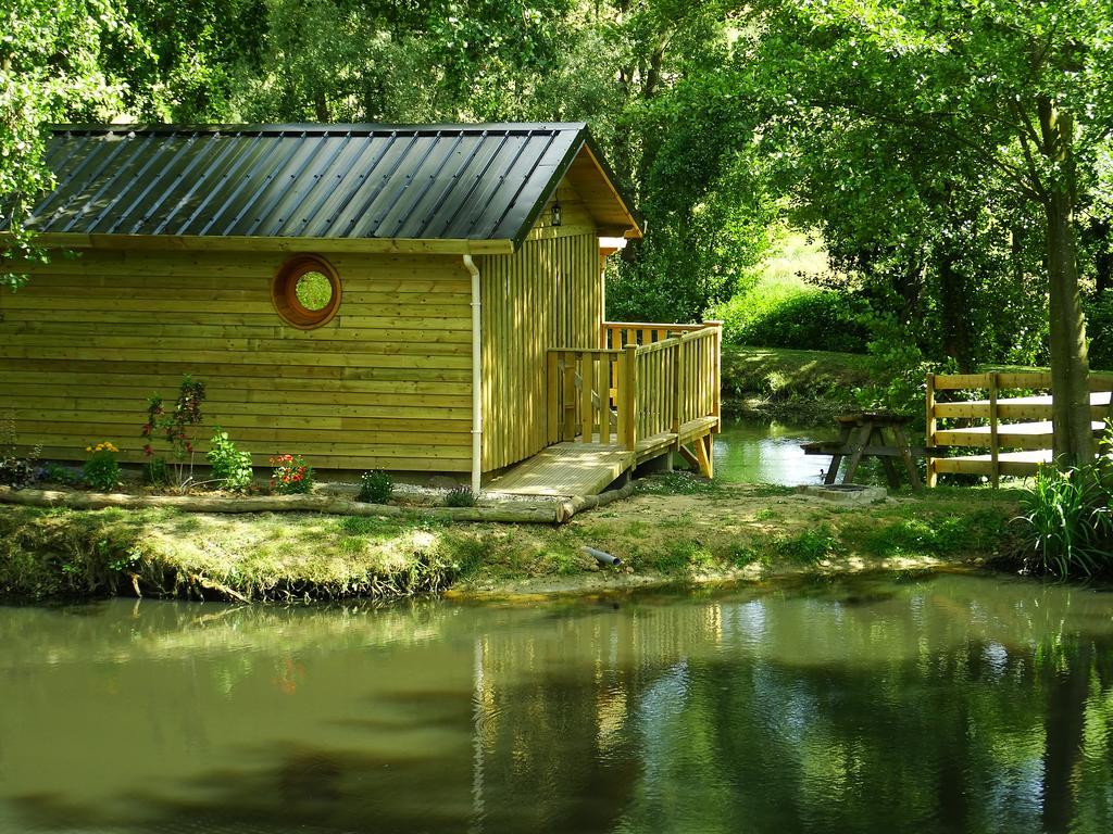 Hotel Etangs Du Moulin Suzy Exterior foto