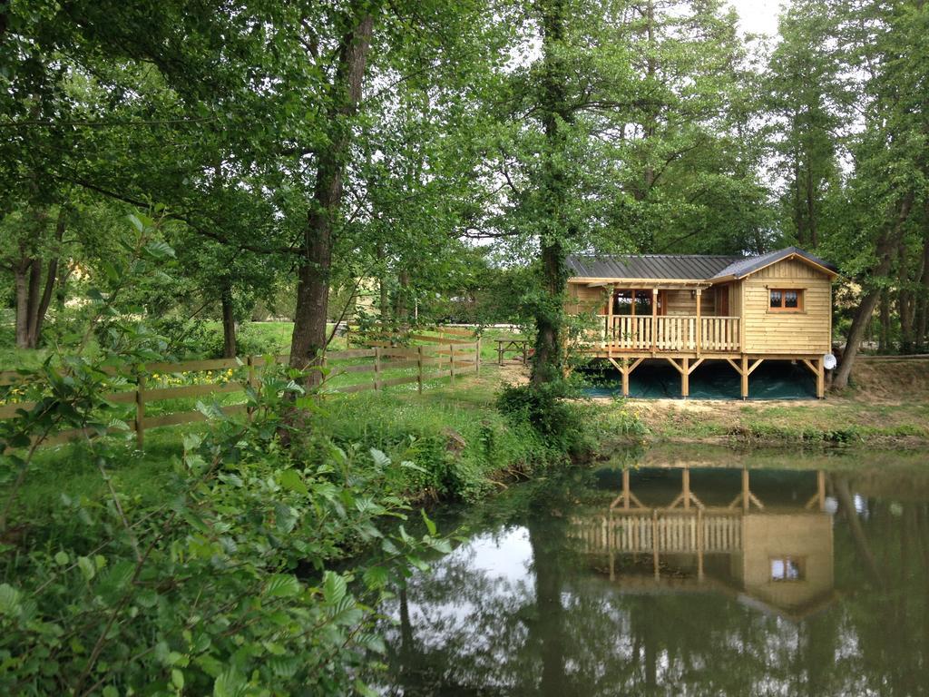 Hotel Etangs Du Moulin Suzy Exterior foto